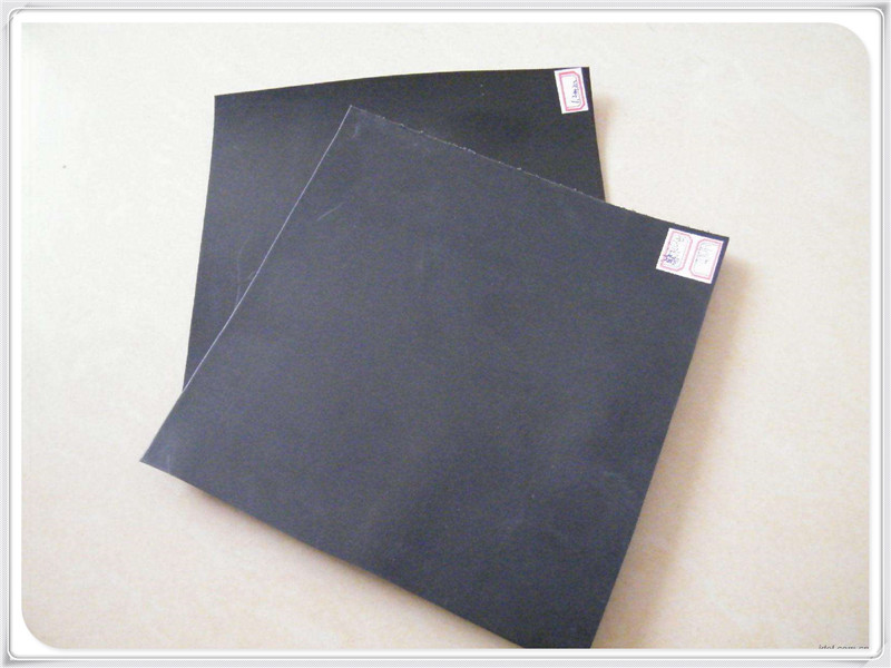 土工膜表面粗糙度會影響填埋場設計合理和安全性嗎?